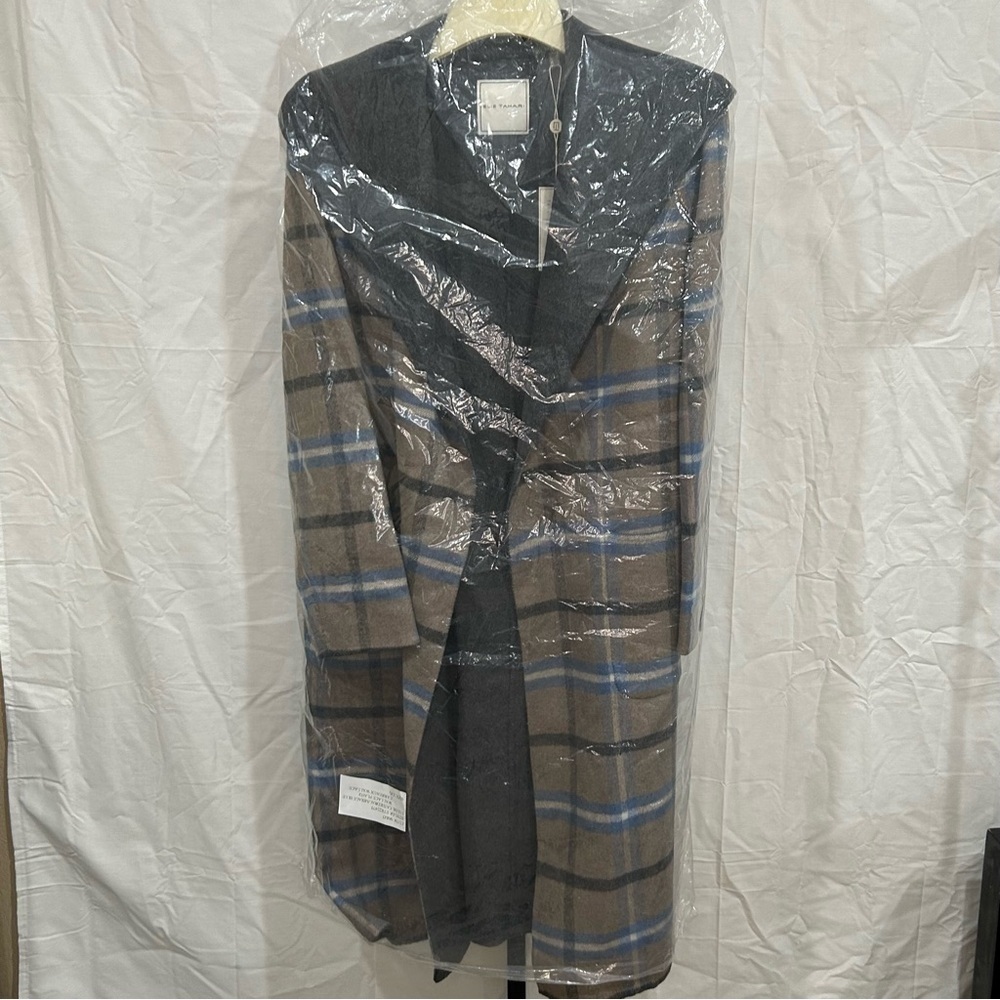 NEW Elie Tahari Wallace Plaid Wrap Coat Gray Wool Fox Hare Silk Size Large - Picture 8 of 9